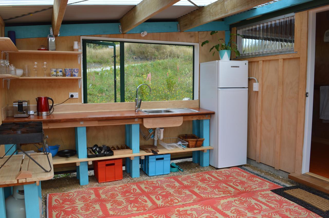Sunrise Cabin At First Light Rangihaeata Retreat Takaka Exterior photo